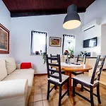 Apartments C52